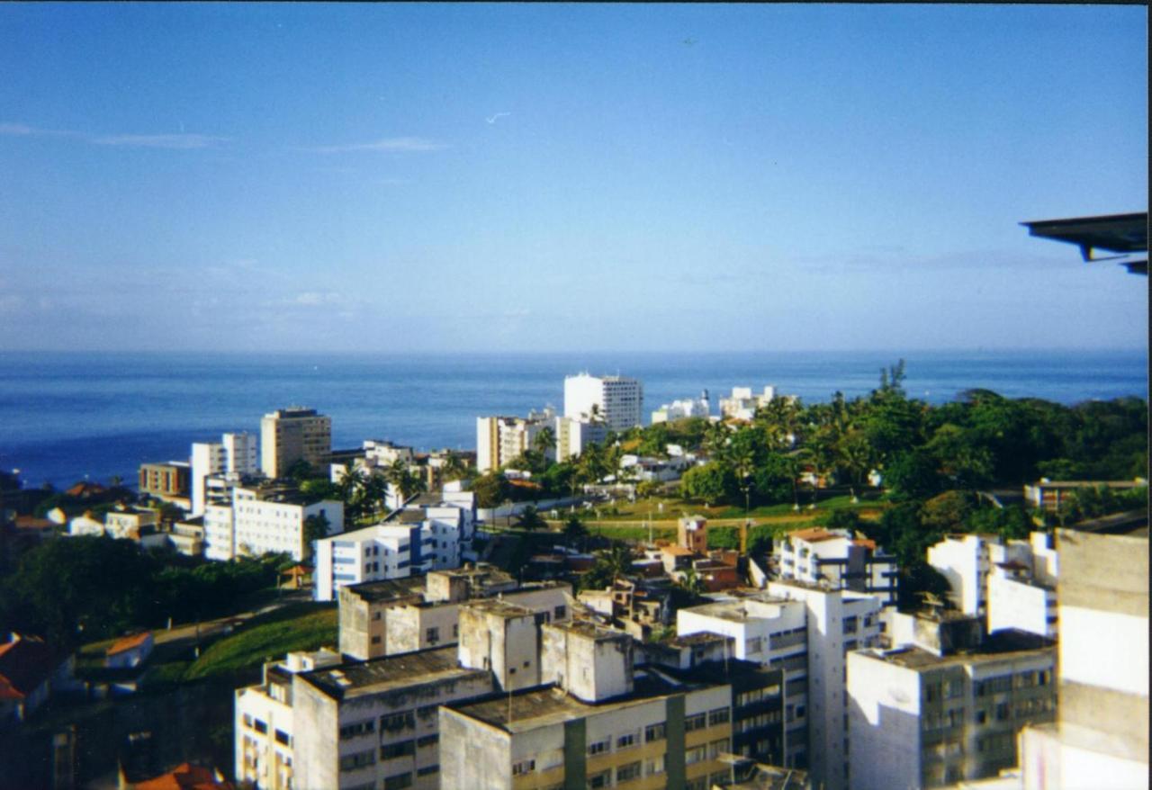 Flat Luxo Bem Localizado No Bairro Da Barra Salvador Lägenhet Exteriör bild